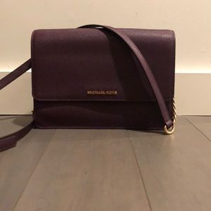 Michael Kors Daniela Large Crossbody Bag